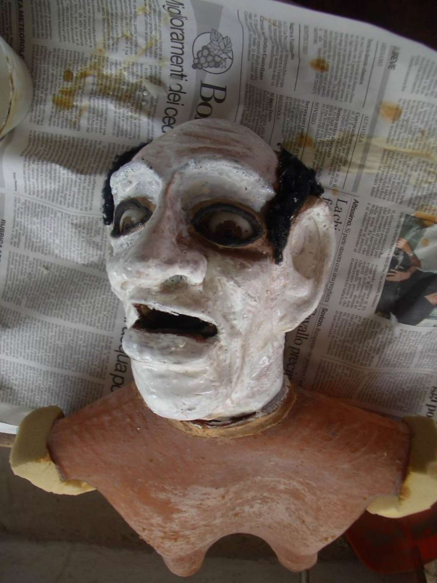 Burattino durante il restauro